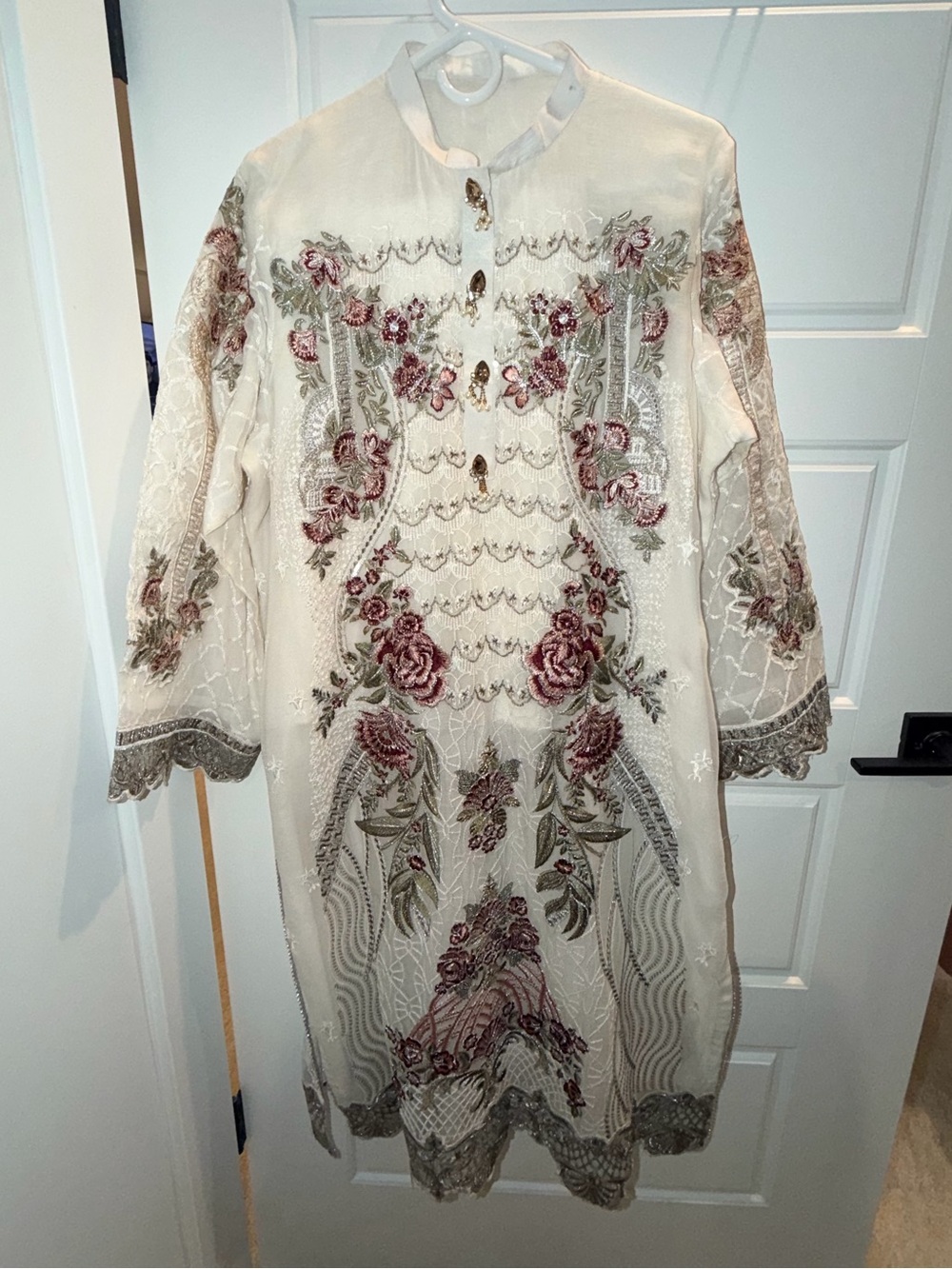 BRAND NEW Fancy Pakistani Chiffon Shalwar Kameez
